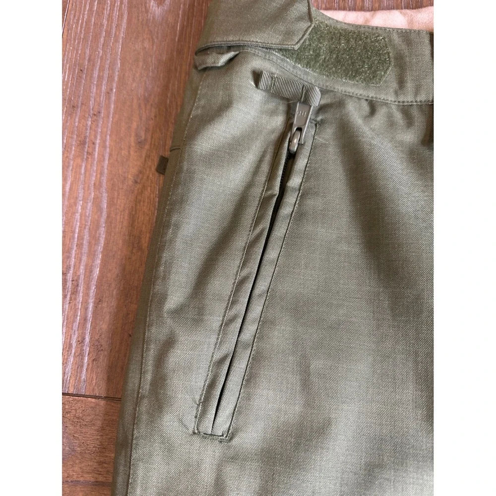 Four Square Outerwear Men's Green Cargo Snowboard Ski Pants Size Large